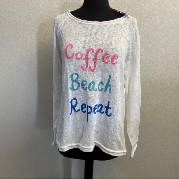 Lilly Pulitzer Women’s White Long Sleeve Sweater Coffee Beach Repeat Small - Picture 8 of 13